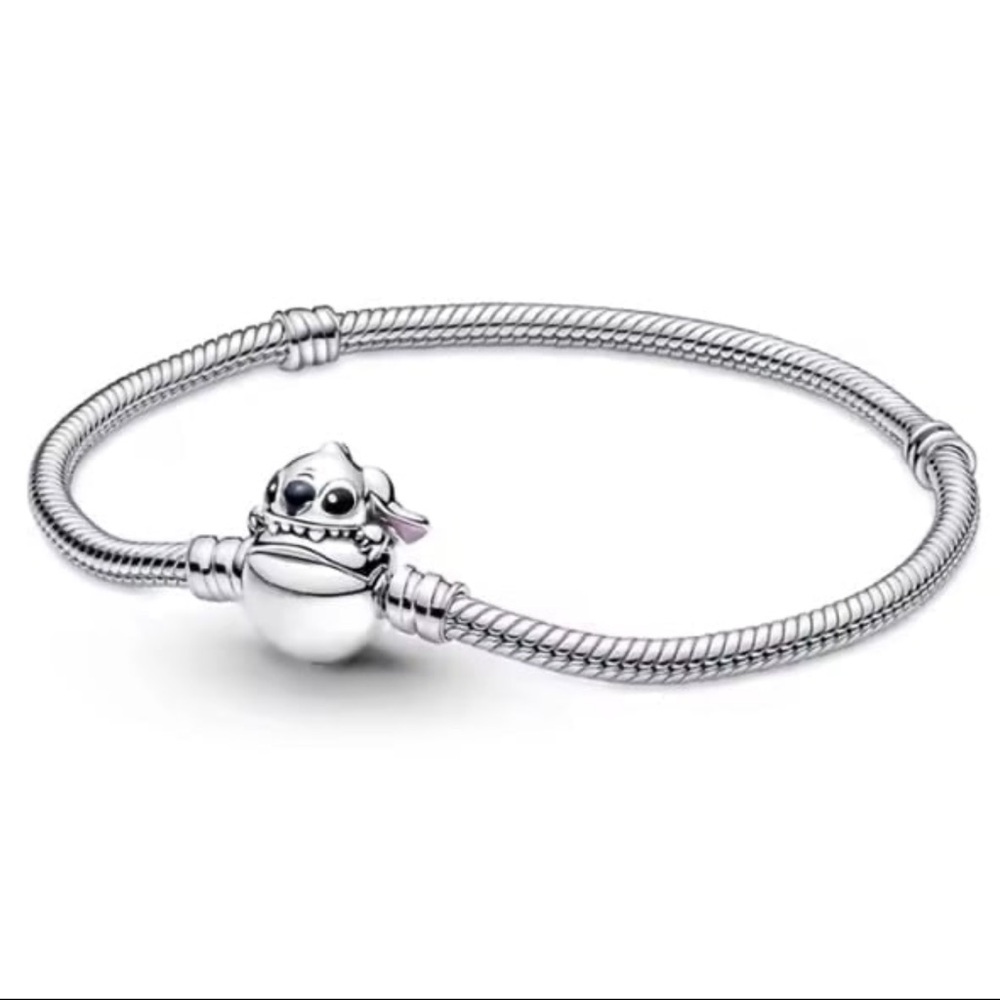 S925 Disney Inspired STITCH Snake Chain Moments Bracelet - Size 7.9” - NWOT